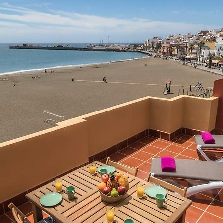 Ocean View Penthouse Daire Gran Tarajal Dış mekan fotoğraf